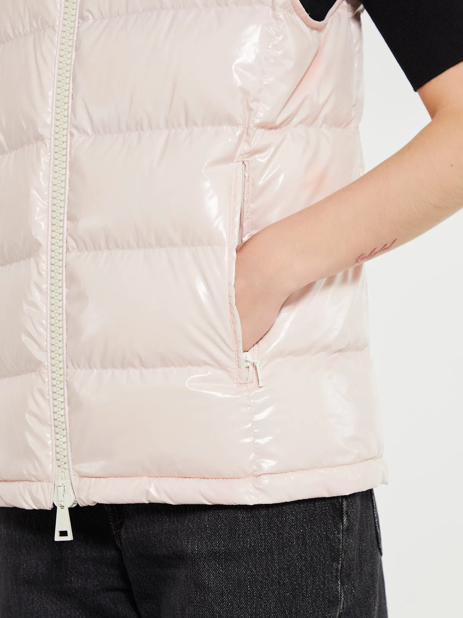 Alcibia Vest in Pink