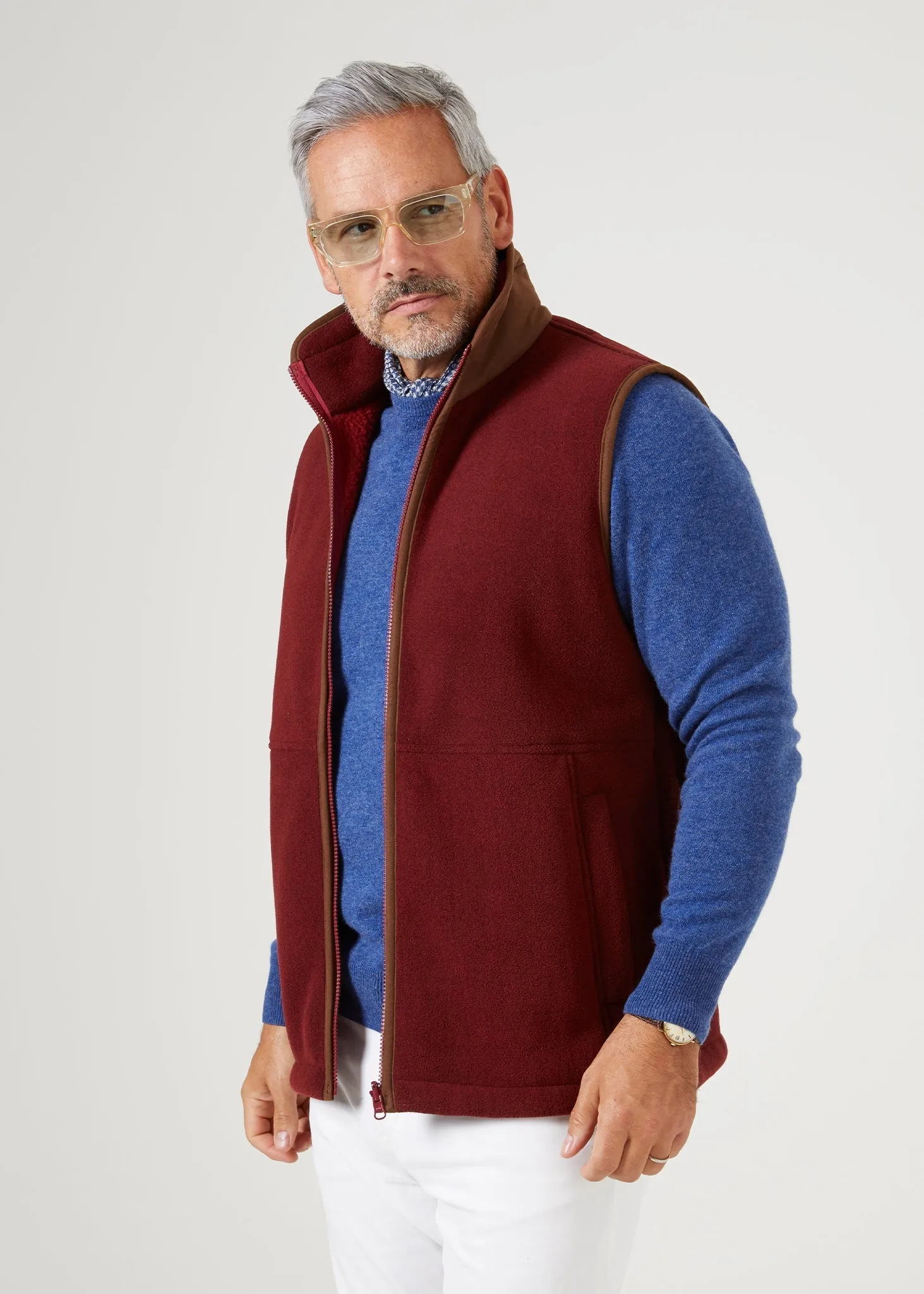 Aylsham Men's Fleece Gilet In Bloodstone - Regular Fit